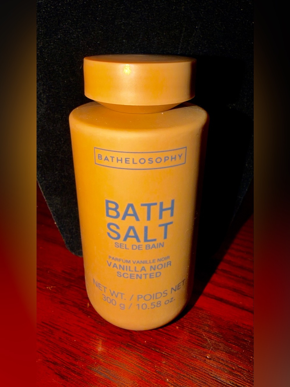 ✴️New✴️Vanilla Noir Scented Bath Salt